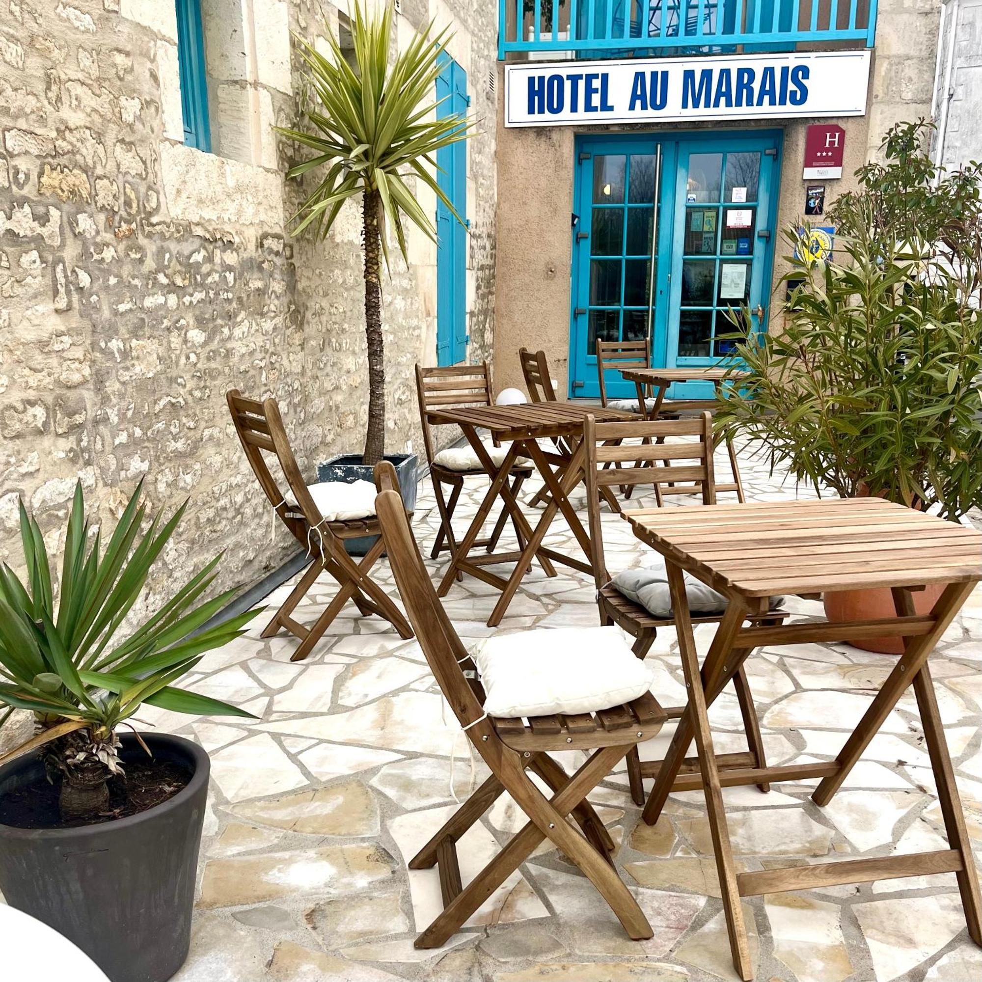 Hotel Au Marais Coulon Buitenkant foto