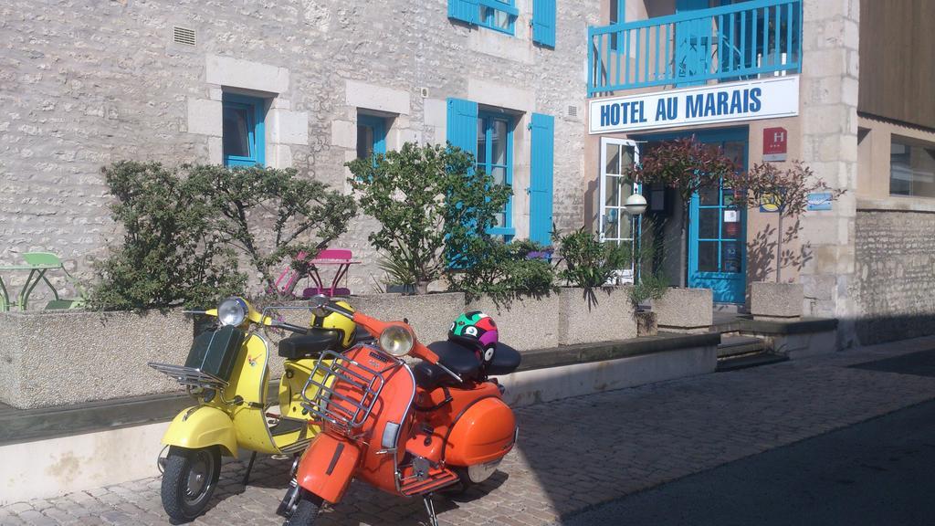 Hotel Au Marais Coulon Buitenkant foto