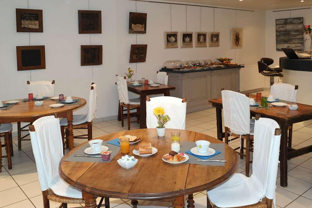 Hotel Au Marais Coulon Restaurant foto